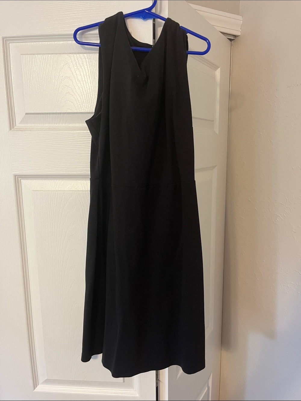 Old Navy Black Midi Sleeveless Dress